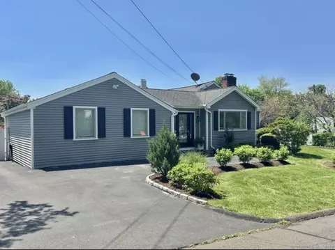 46 Strawberry Hill Ave, Norwalk, CT 06855