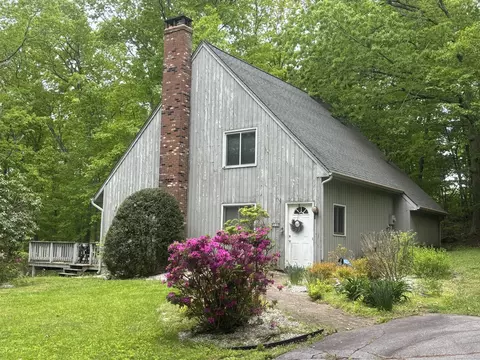 70 Lynn Rd, Ivoryton, CT 06442