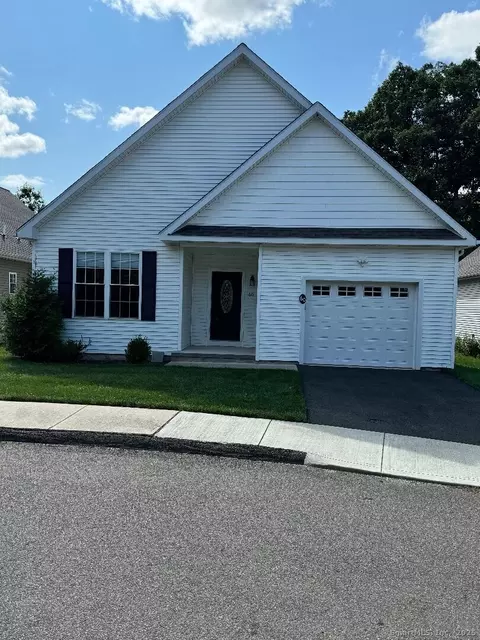 60 Pinehurst Dr #60, East Haven, CT 06513