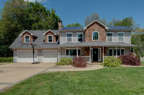 30 Henry Rd, South Windsor, CT 06074