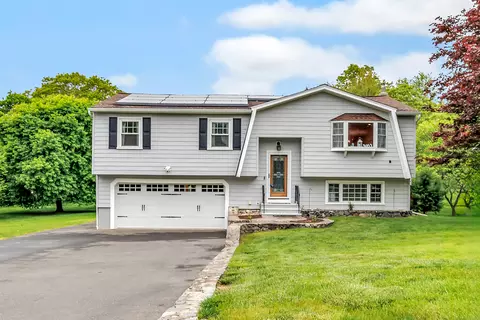 1 Julie Dr, Seymour, CT 06483
