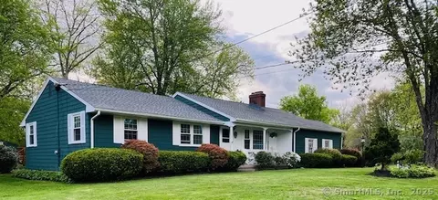 47 Sheffield Ln, Bristol, CT 06010