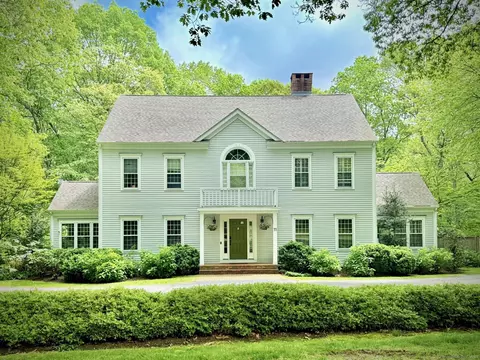 11 Matson Rdg, Old Lyme, CT 06371