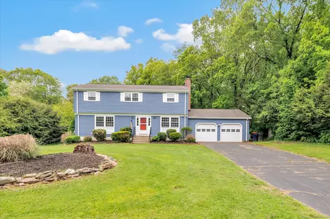 71 Autumn Ridge Rd, Trumbull, CT 06611
