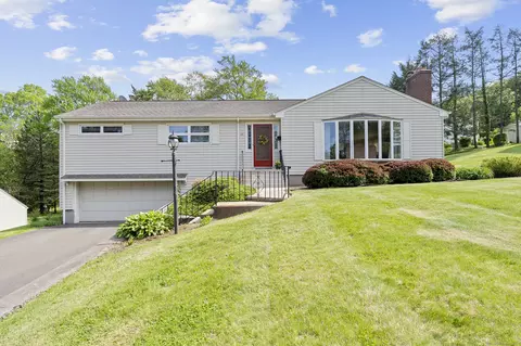 84 Ellsworth Blvd, Berlin, CT 06037