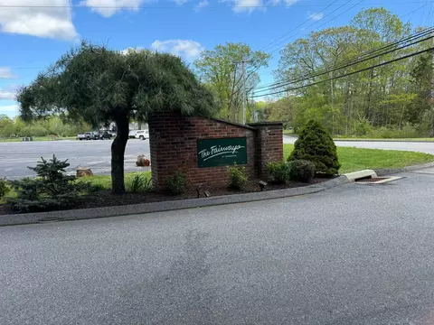 23 Saint Andrews Close Close #23, Torrington, CT 06790