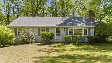 30 Stillbrook Rd, Avon, CT 06001