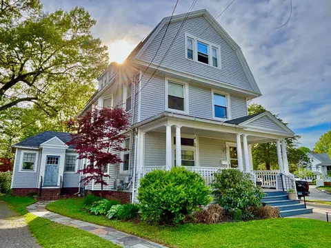 546 Washington Ave, West Haven, CT 06516