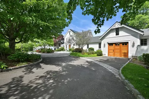 144 South Ave, New Canaan, CT 06840