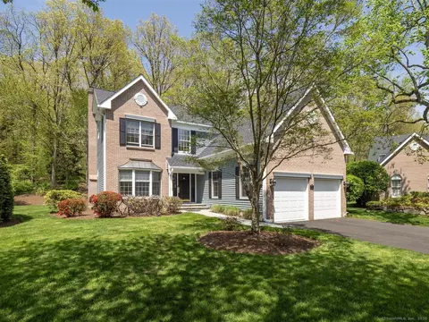 30 Wilton Hunt Rd #30, Wilton, CT 06897