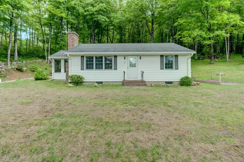 7 Parker Rd, Willington, CT 06279