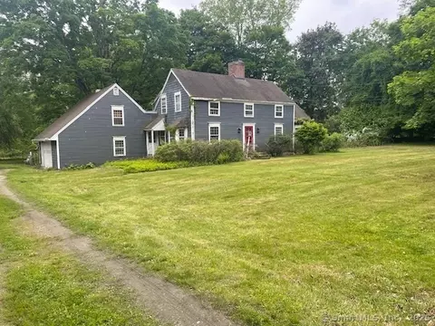 110 Cross Hwy, Westport, CT 06880