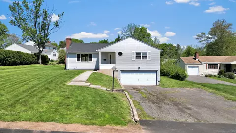 192 Morgan Cir, Wethersfield, CT 06109