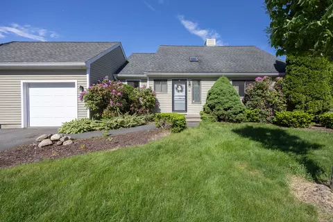 21 Cannon Ridge Dr #21, Watertown, CT 06795