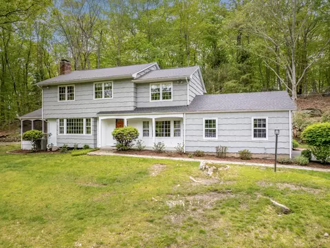260 Rivergate Dr, Wilton, CT 06897