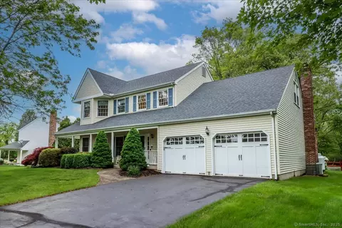 9 Rosick Rd, Wallingford, CT 06492