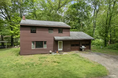 11 Glover Ave, Old Lyme, CT 06371