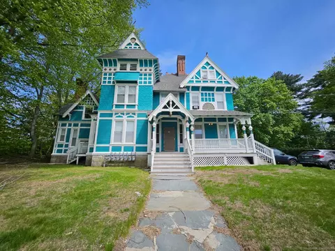 36 Bellevue Ave, Bristol, CT 06010