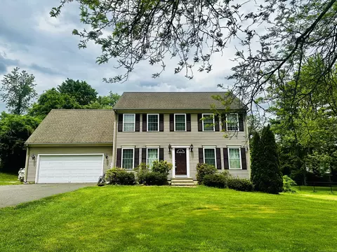 500 Church St, Wallingford, CT 06492