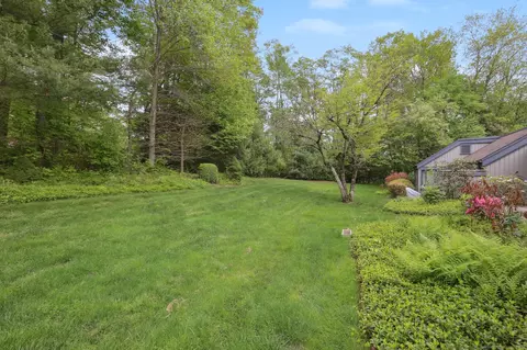 787 Heritage Vlg #A, Southbury, CT 06488