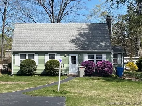 138 New St, Bristol, CT 06010
