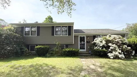 42 Welland Ave, Waterbury, CT 06708