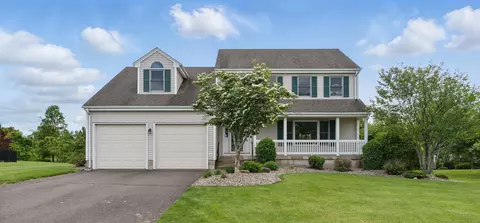 136 Windmill Hl, Wethersfield, CT 06109