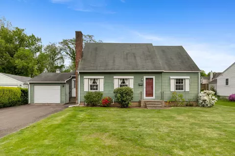 45 Homecrest Dr, Berlin, CT 06037