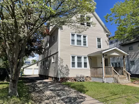 203 Helen St, Hamden, CT 06514