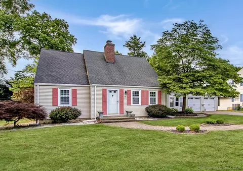66 Centerwood Rd, Newington, CT 06111