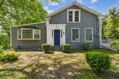 6 Cider Mill Rd, Preston, CT 06365