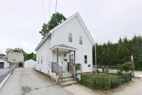 32 High St, Killingly, CT 06239