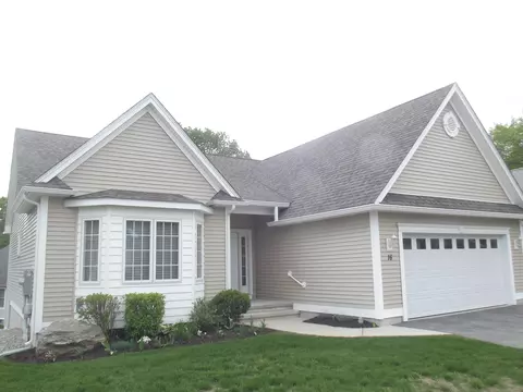 94 Stonehouse Rd #16, Coventry, CT 06238