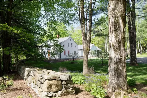 243 Schoolhouse Rd, Norfolk, CT 06058