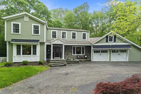 8 Russett Rd # A, Sandy Hook, CT 06482