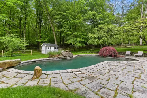 9 Steep Hill Rd, Weston, CT 06883