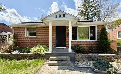 108 Dartmouth St, Torrington, CT 06790