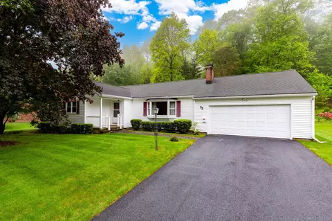 35 Hart St, Bristol, CT 06010
