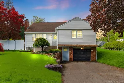 316 Hobart St, Southington, CT 06489