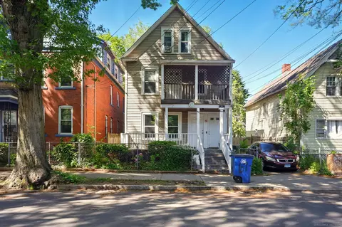 67 Read St, New Haven, CT 06511