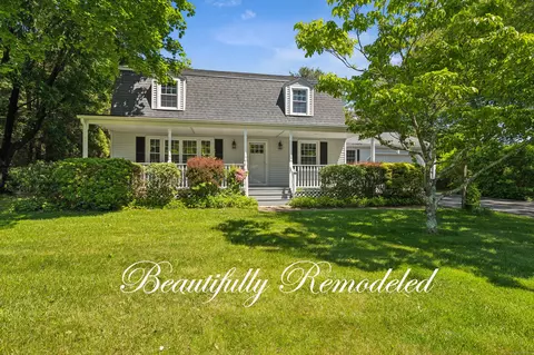 57 Quailcrest Rd, East Lyme, CT 06333