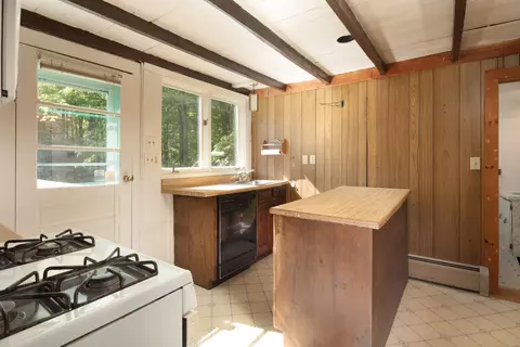 Kitchen - 47 E Main St, Salisbury, CT 06068 photo 2 of 4