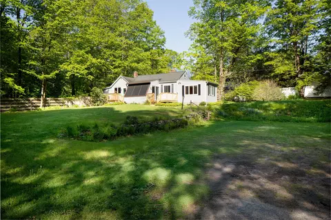 Exterior - 47 E Main St, Salisbury, CT 06068 photo 2 of 5