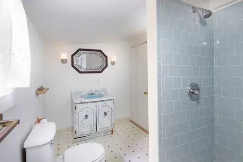 Bath - 47 E Main St, Salisbury, CT 06068 photo 1 of 2