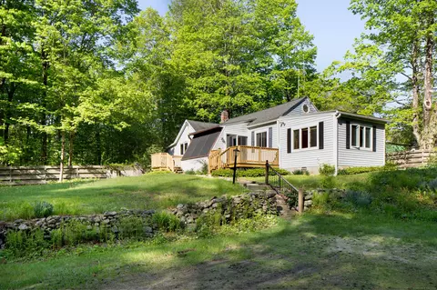 Exterior - 47 E Main St, Salisbury, CT 06068 photo 3 of 5