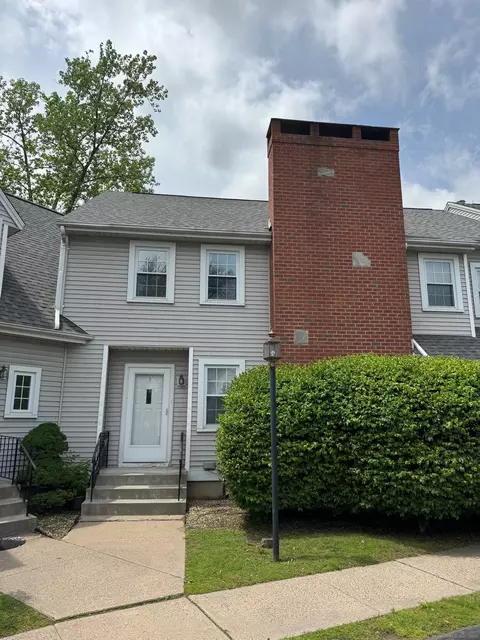 222 W Main St #1C, Plantsville, CT 06479