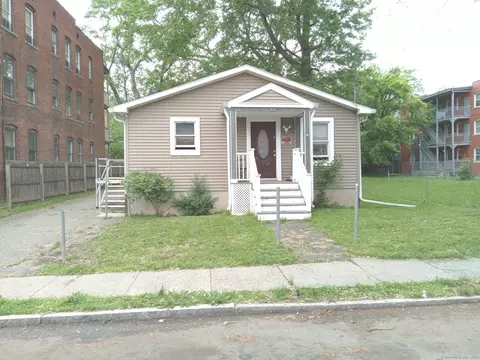 433 Garden St, Hartford, CT 06112