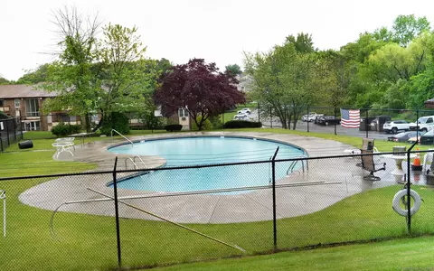 45 Jefferson Rd #6-4, Branford, CT 06405