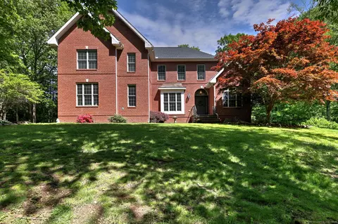 9 Wind Swept Hill Rd, Wallingford, CT 06492