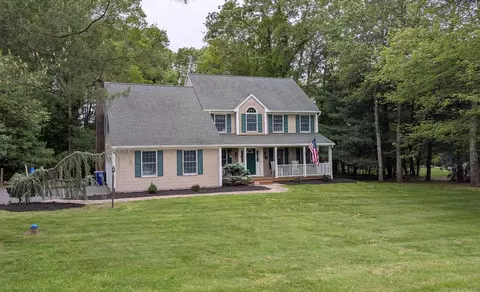120 Churchill St, Southington, CT 06489